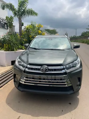 Toyota Highlander 2018 Green