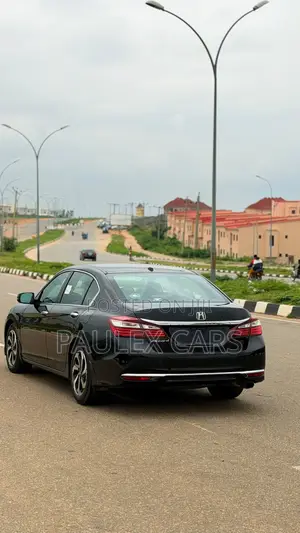 Honda Accord Sport (2.0L 4cyl Turbo 6M) 2019 Black