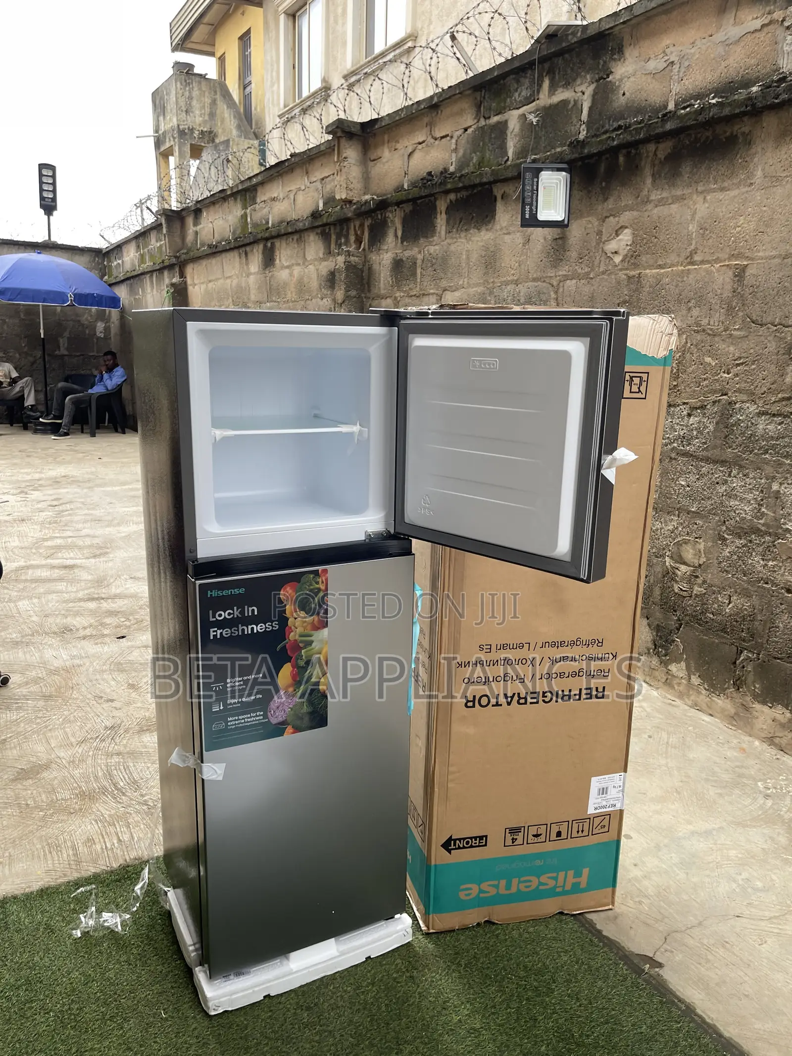 Hisense 200DR Two Door Kitchen Refrigerator