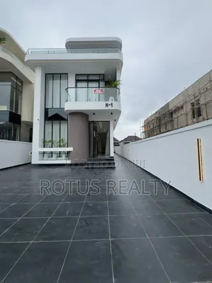 5bdrm Duplex in Lekki Expressway for sale