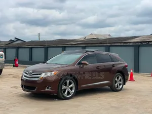 Toyota Venza LE 4dr Wagon AWD (3.5L 6cyl 6A) 2014 Brown