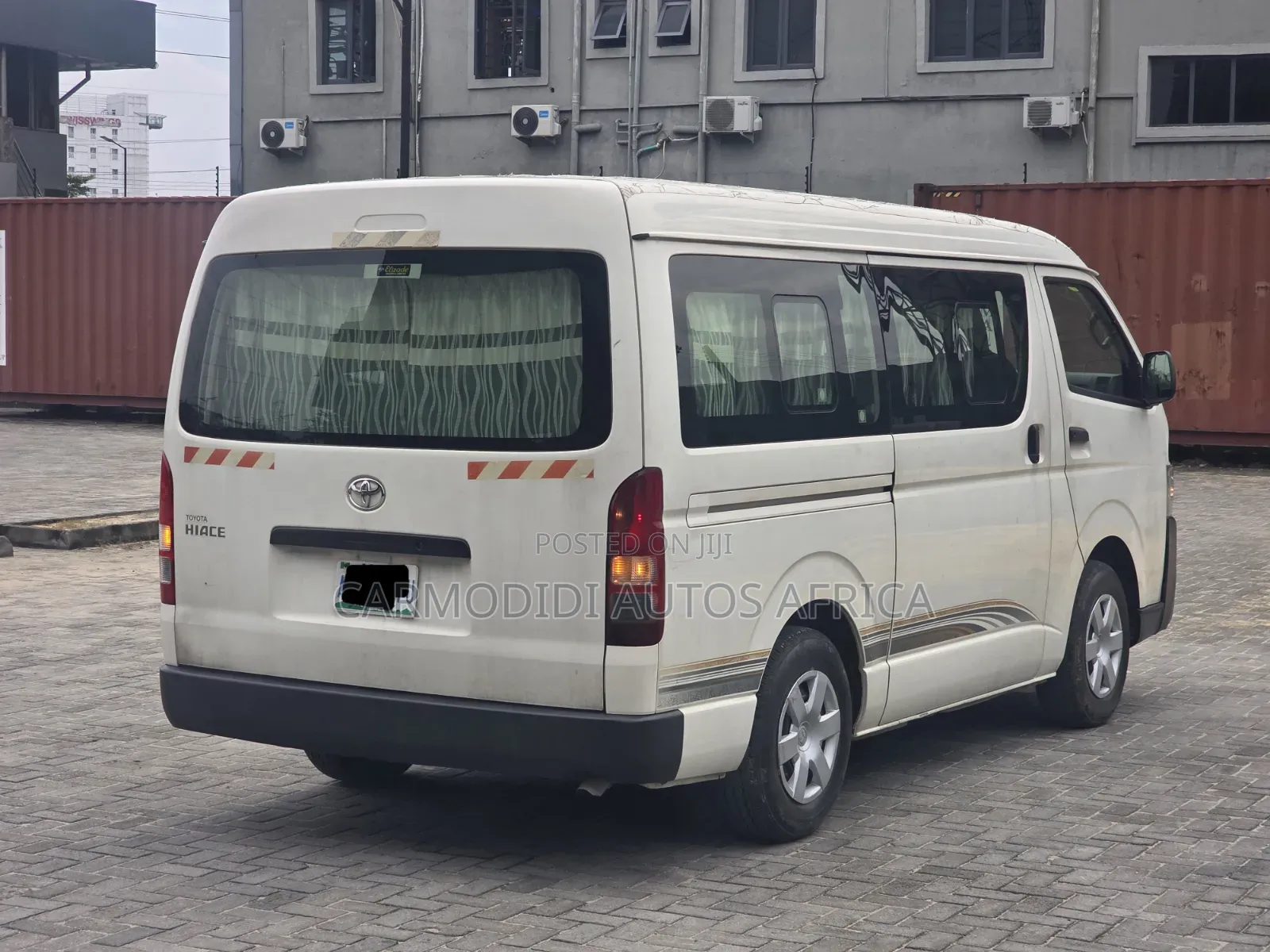 Toyota HiAce 2019 White