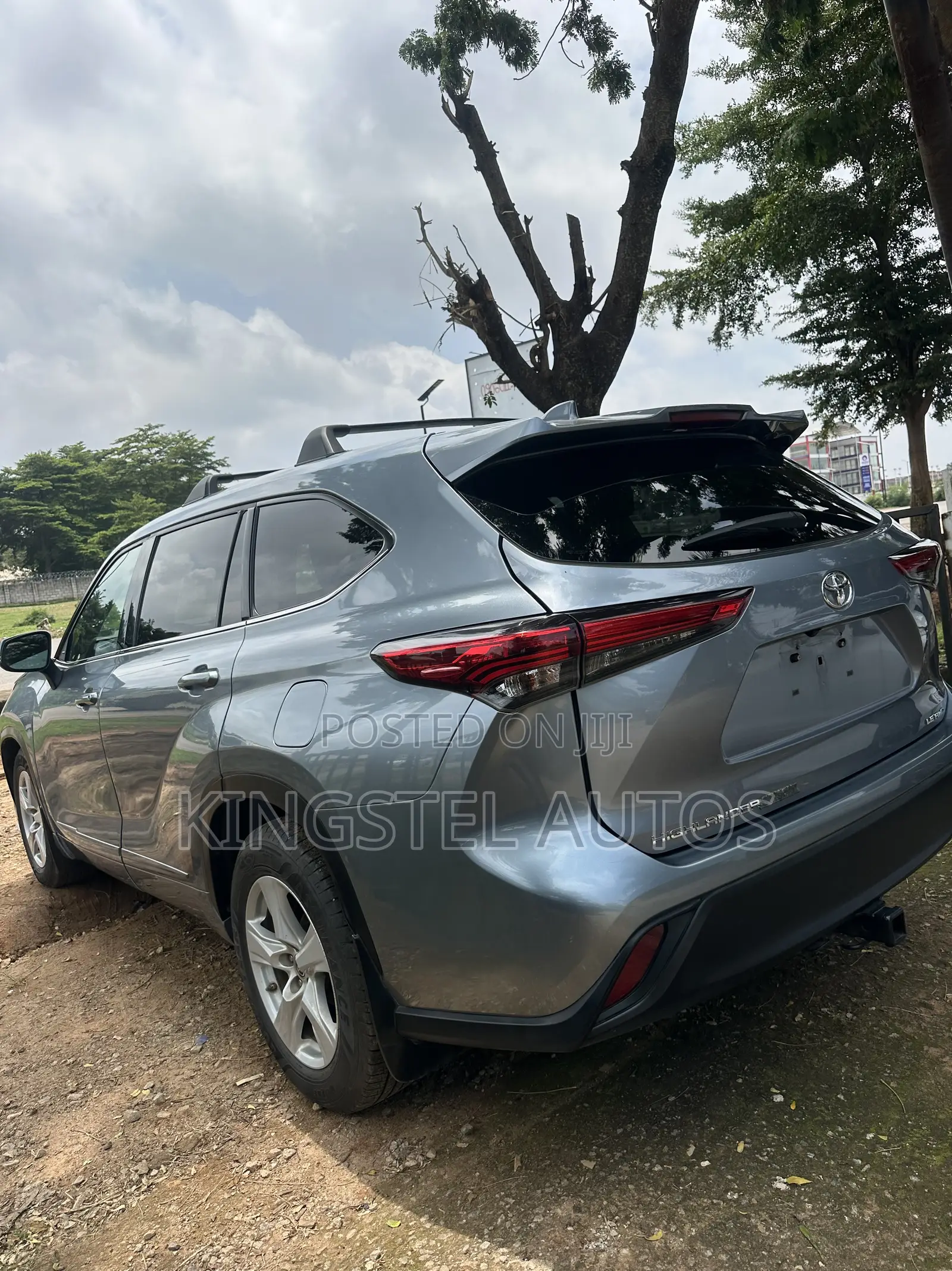 Toyota Highlander LE AWD 2020 Gray