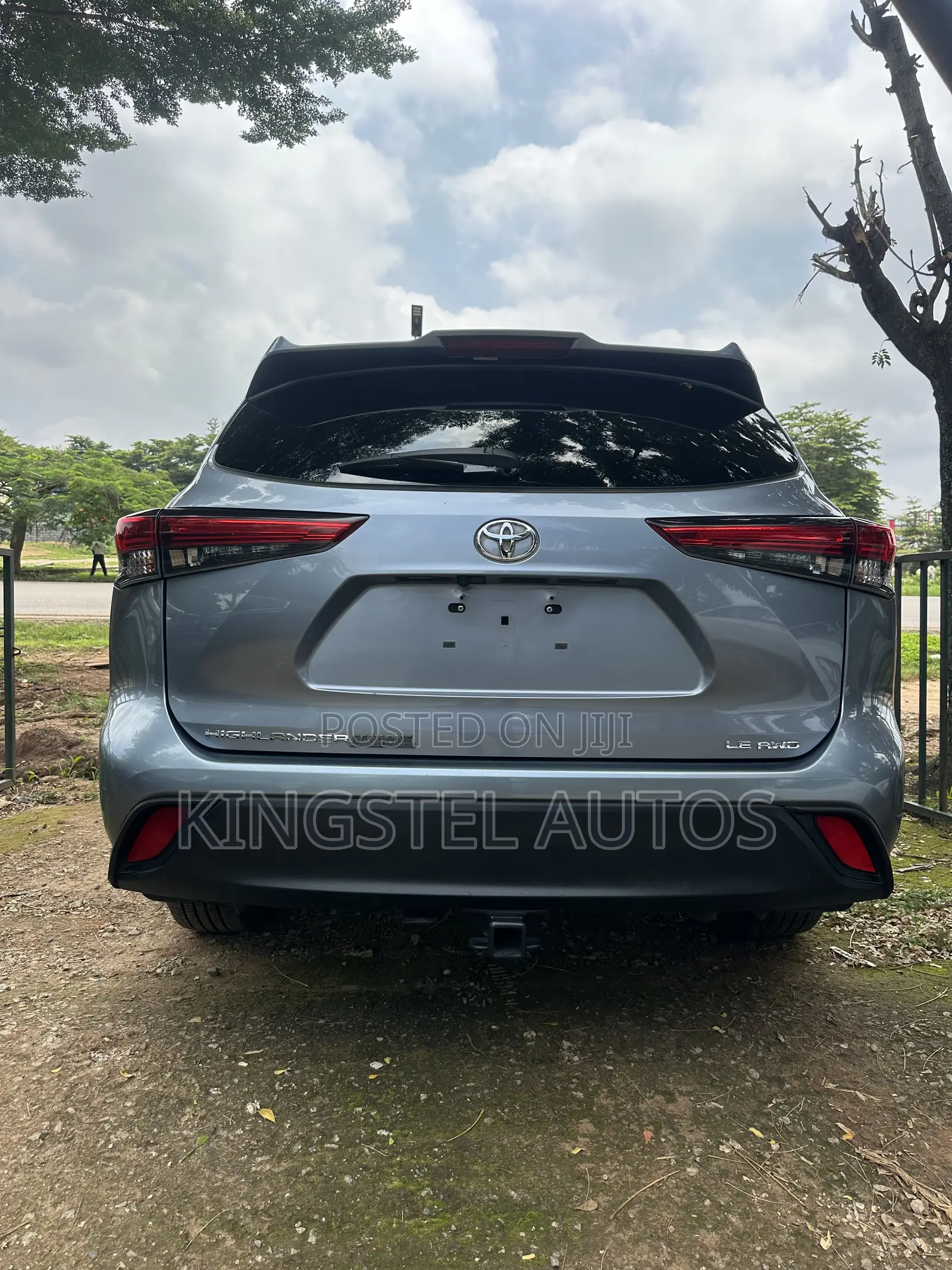 Toyota Highlander LE AWD 2020 Gray