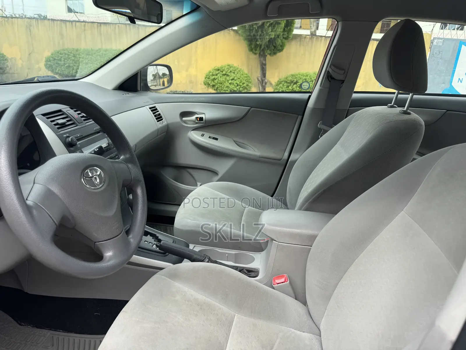 Toyota Corolla 2009 Red