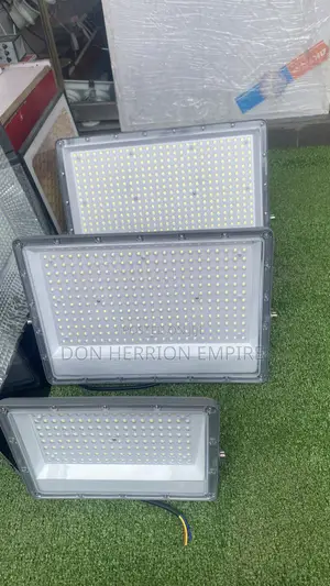 100, 200, 300w Flood Light