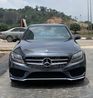 Mercedes-Benz C300 2016 Gray