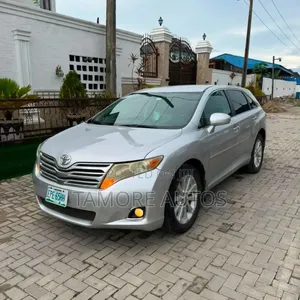 Toyota Venza 2011 Silver