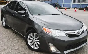 Toyota Camry 2014 Gray