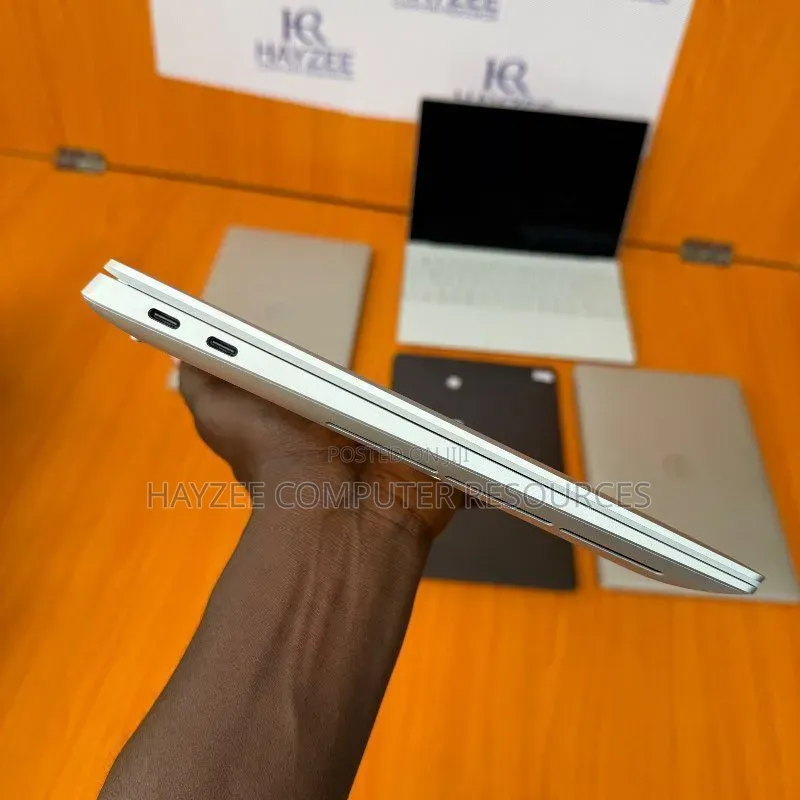 Laptop Dell XPS 14 9440 32GB Intel Core Ultra 7 SSD 1T