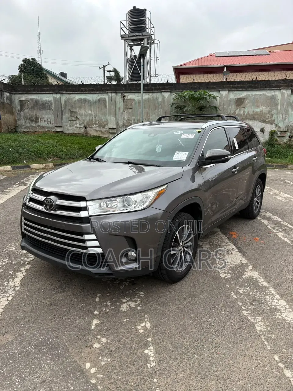 Toyota Highlander 2019 Brown