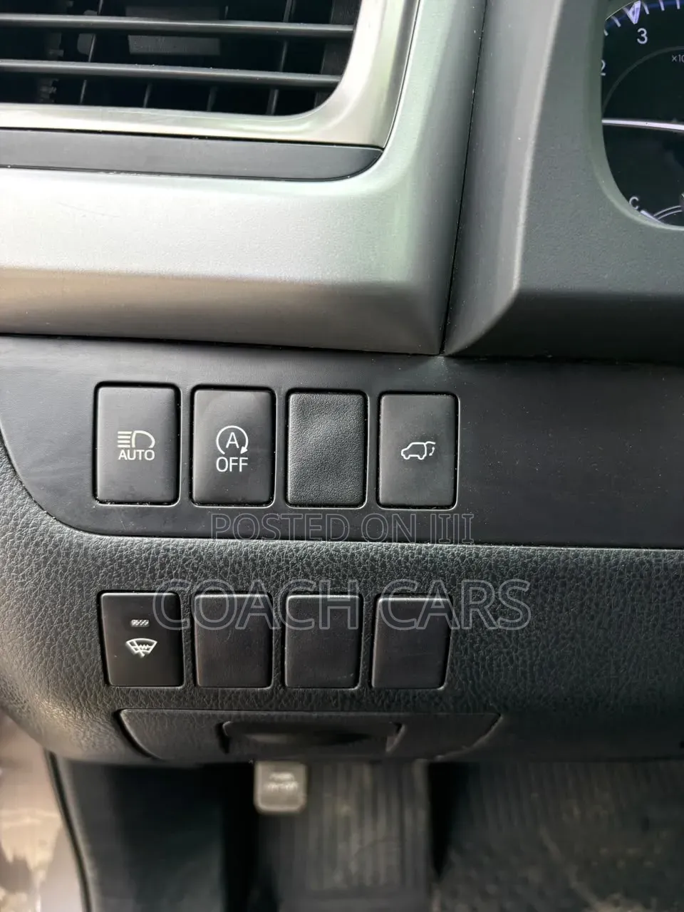 Toyota Highlander 2019 Brown