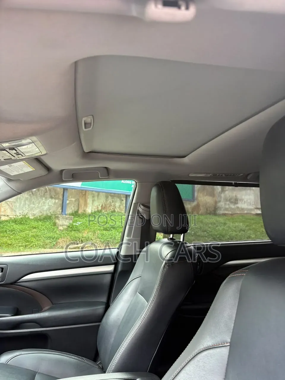 Toyota Highlander 2019 Brown