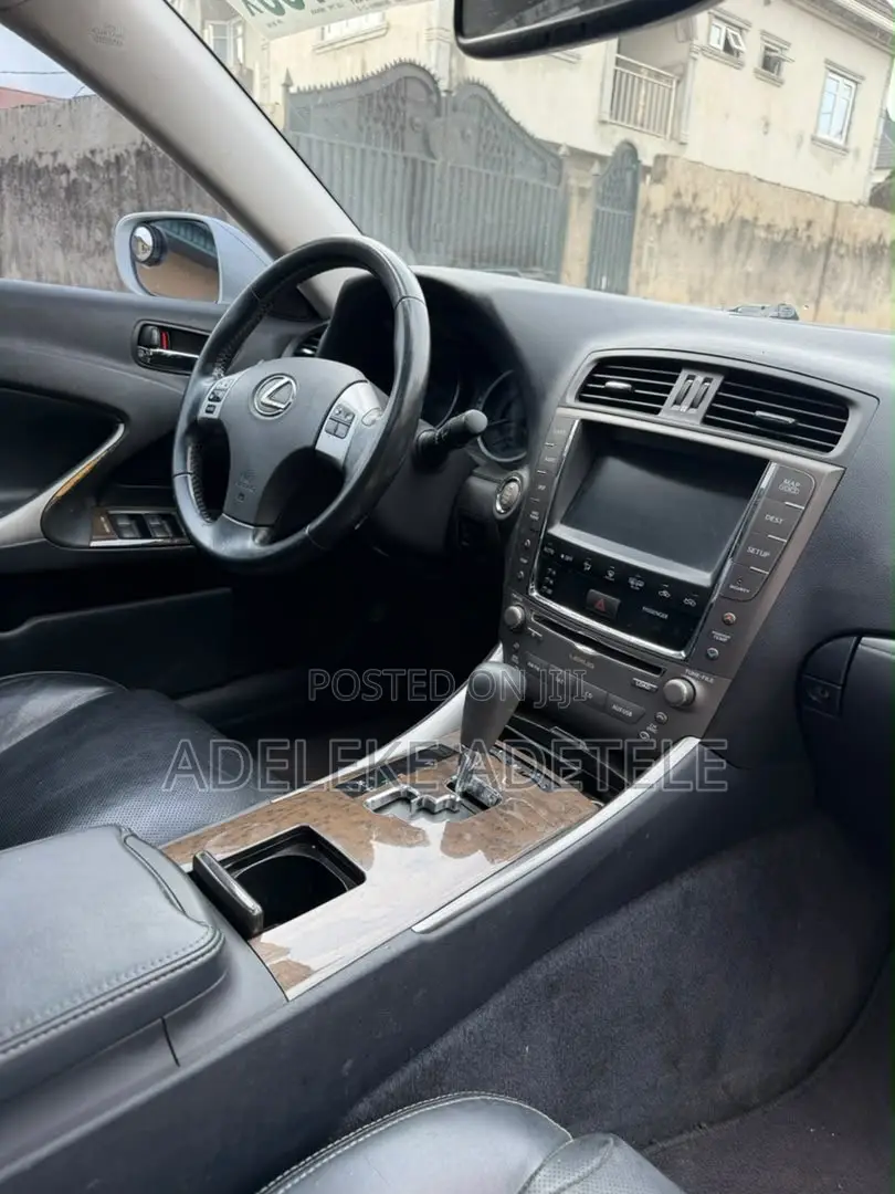 Lexus IS 250 AWD Automatic 2012 Silver