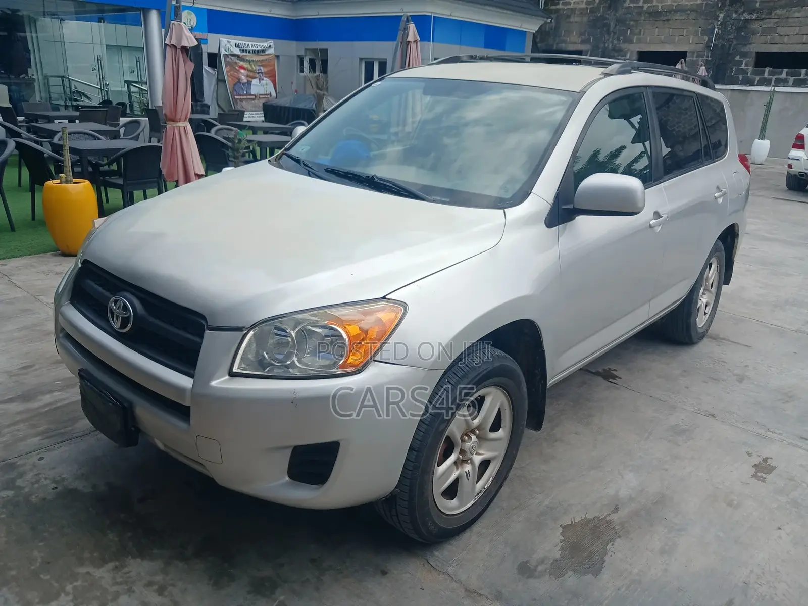 Toyota RAV4 2011 Silver