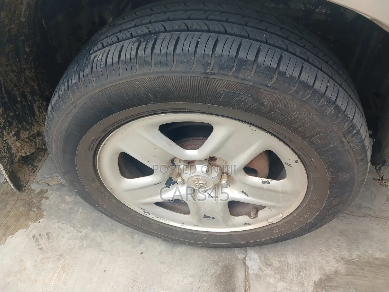 Toyota RAV4 2011 Silver