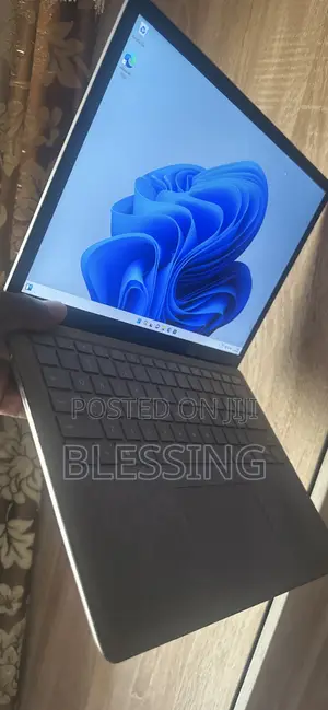 Laptop Microsoft Surface 8GB Intel Core i5 SSD 256GB