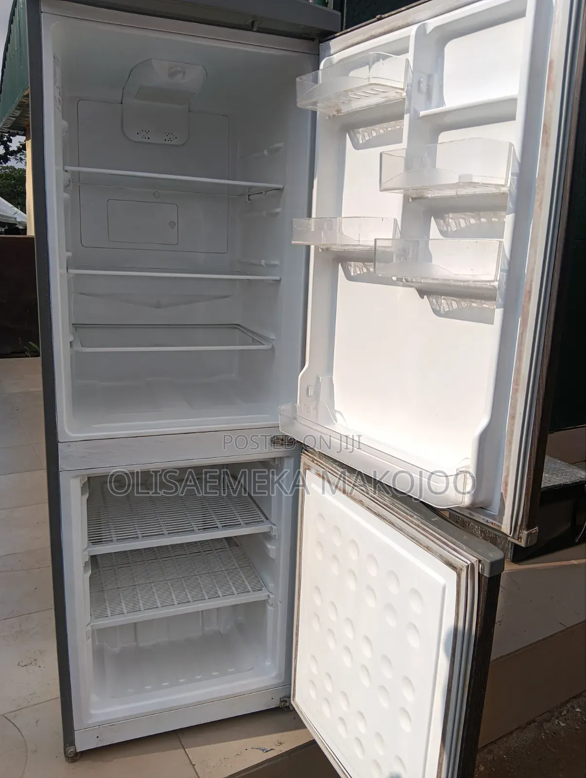 22L LG Fridge and Freezer Standing