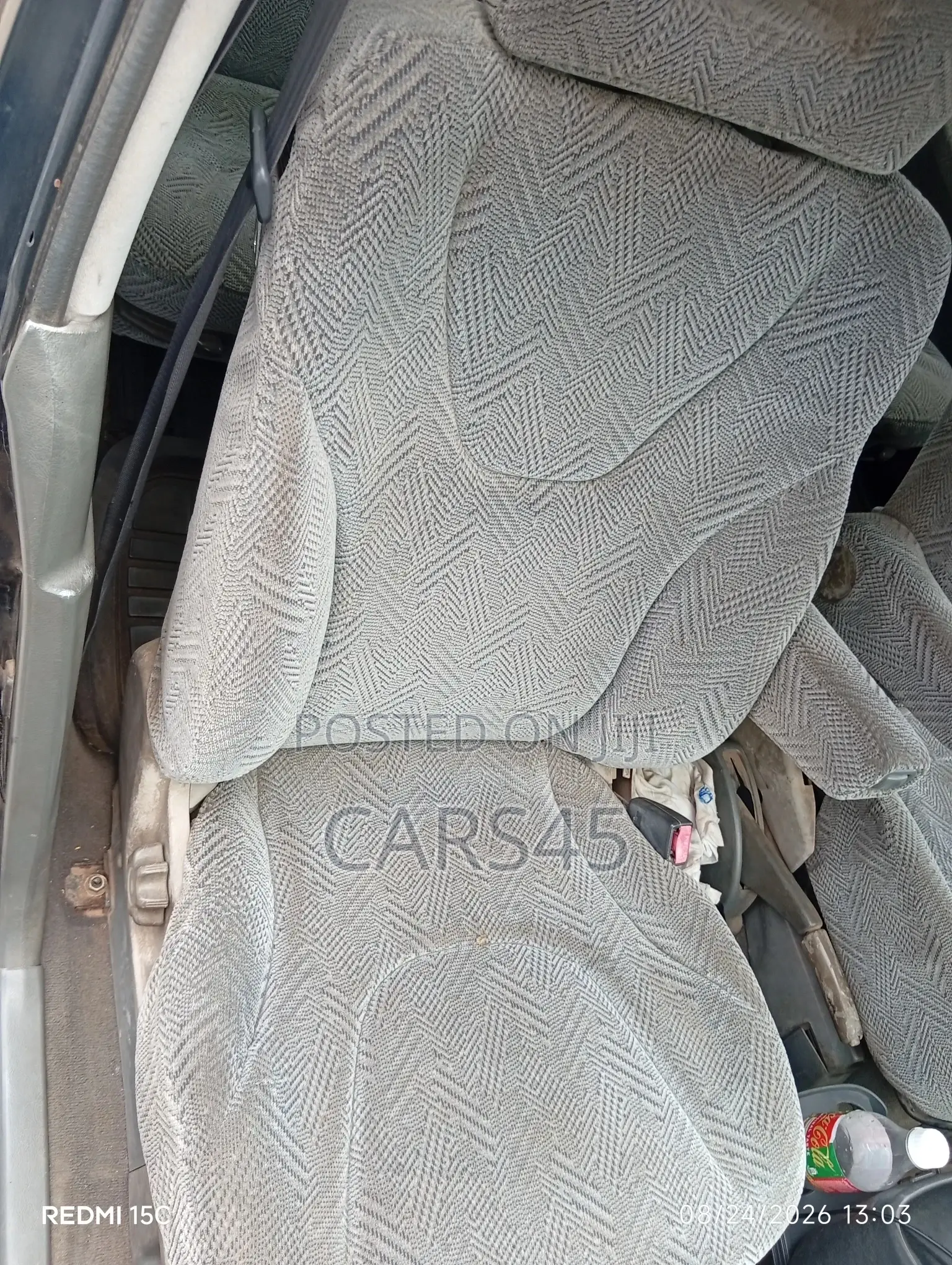 Mitsubishi SpaceWagon 1999 Black