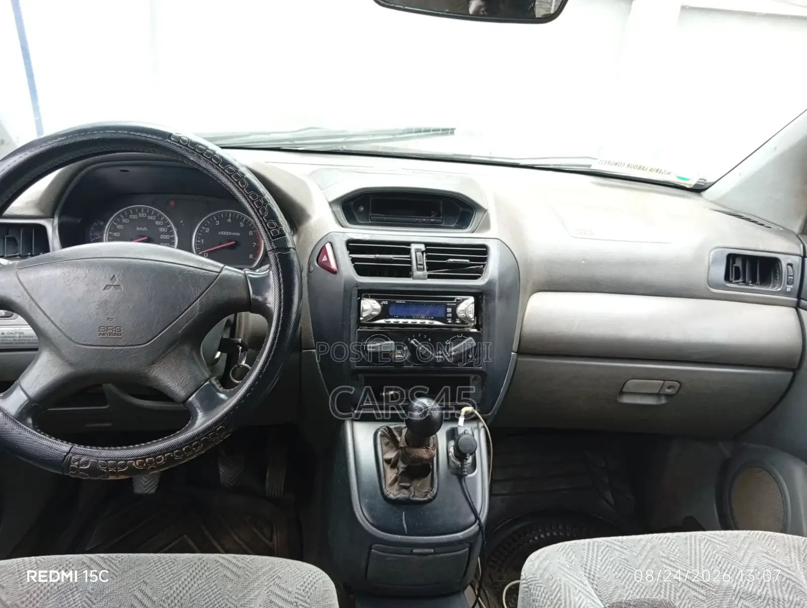 Mitsubishi SpaceWagon 1999 Black