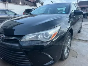 Toyota Camry SE 4dr Sedan (2.5L 4cyl 6A) 2015 Black