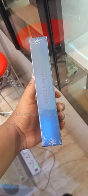 New Samsung Galaxy Z Fold 5 512 GB White