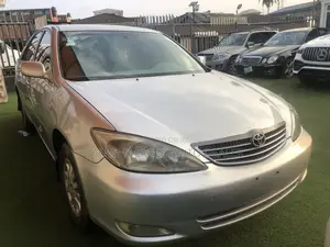 Toyota Camry 2004 White