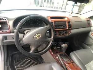 Toyota Camry 2004 White