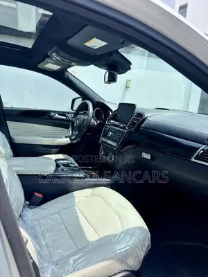 Mercedes-Benz GLE-Class 2016 Silver