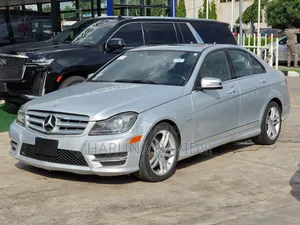 Mercedes-Benz C300 2013 Silver