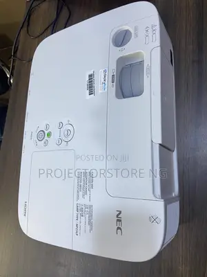 NEC NP-P401W 4,000 Lumens, WXGA Projector.