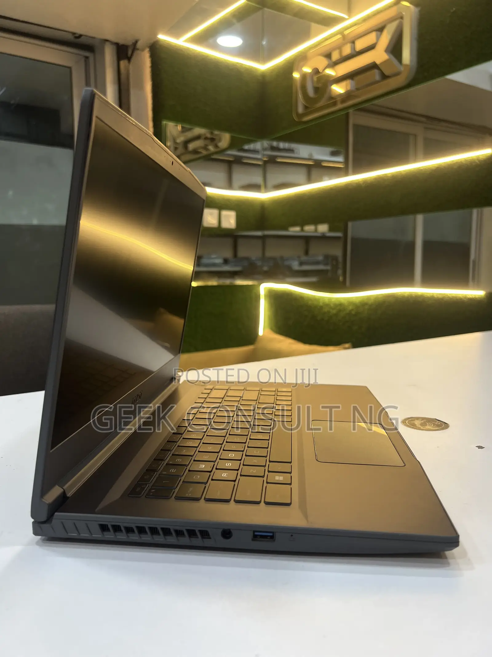 Laptop MSI Katana 15 16GB Intel Core i5 SSD 512GB