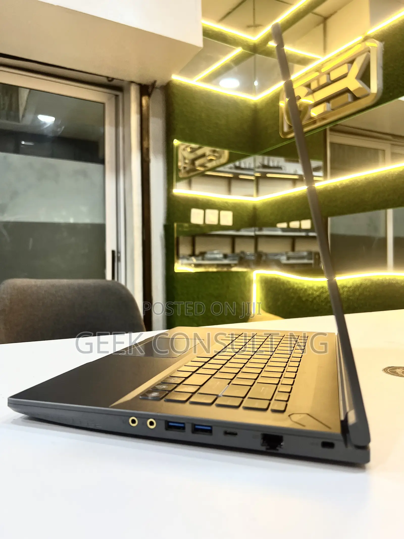 Laptop MSI Katana 15 16GB Intel Core i5 SSD 512GB
