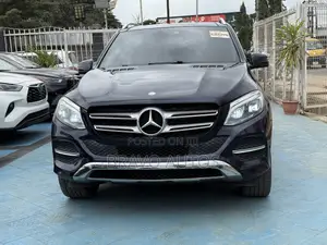 Mercedes-Benz GLE-Class GLE 350 2017 Blue