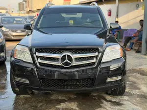 Mercedes-Benz GLK-Class 2010 Black