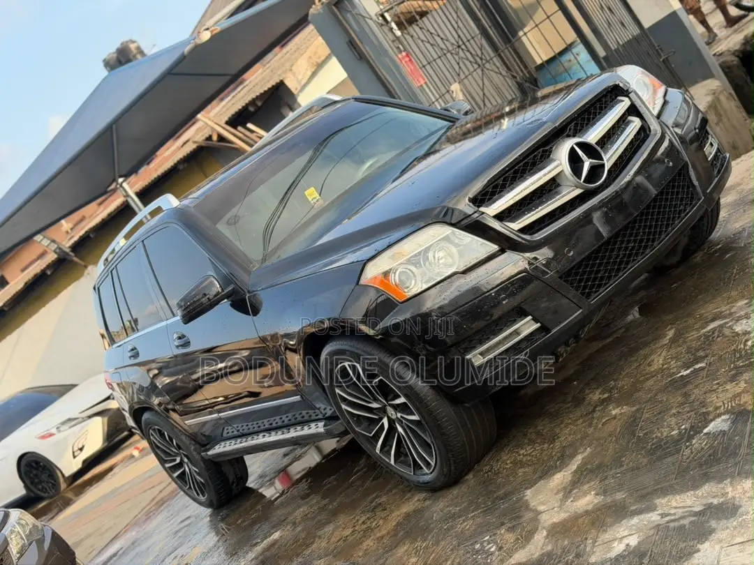 Mercedes-Benz GLK-Class 2010 Black