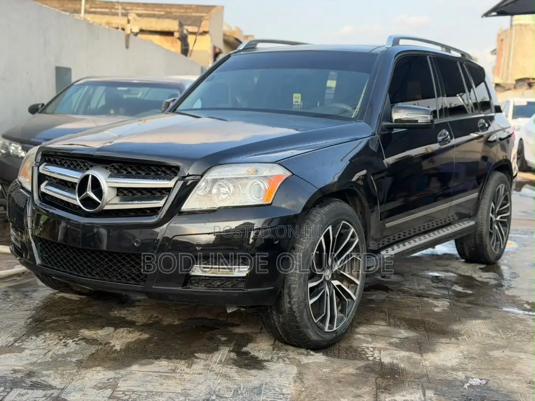 Mercedes-Benz GLK-Class 2010 Black