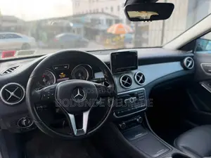Mercedes-Benz GLA-Class 2017 Gray