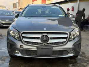 Mercedes-Benz GLA-Class 2017 Gray