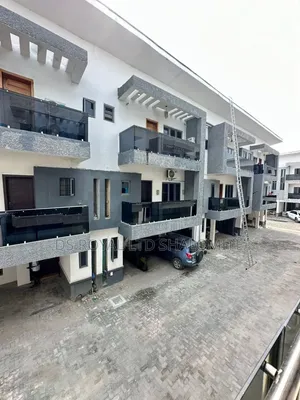 2bdrm Block of Flats in Ikate for sale