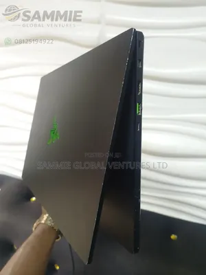 Laptop Razer Blade 8GB Intel Core i7 SSD 512GB