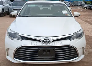 Toyota Avalon 2016 Off white
