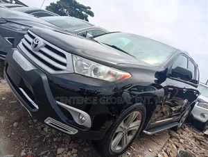 Toyota Highlander 2012 Black