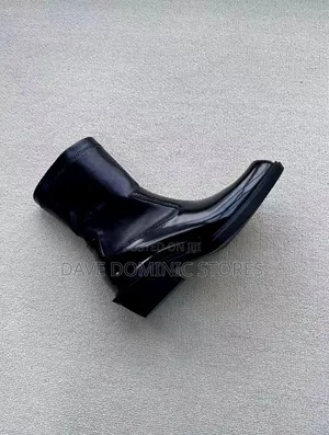 Stuart Weitzman Augustine Block Heel Boots