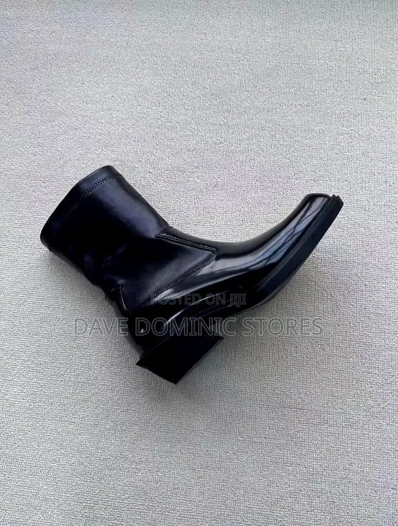 Stuart Weitzman Augustine Block Heel Boots