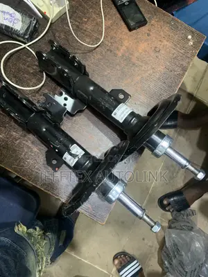 Front Shock Absorber for Toyota Camry 010 Super Turbo