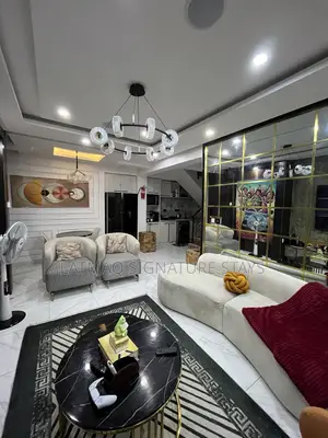Luxury 2 Bedroom Apartment in Lekki Phase 1