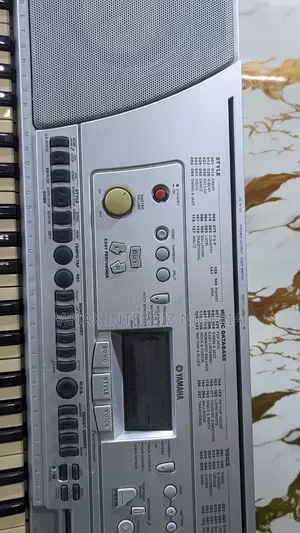 Yamaha PSR 450