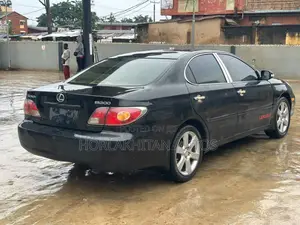 Lexus ES 300 2002 Black