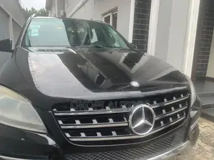 Mercedes-Benz M Class 2012 Black